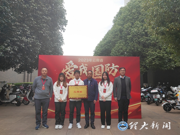 a3a238e9e4ab7bf64068ed9b37fb74e.jpg